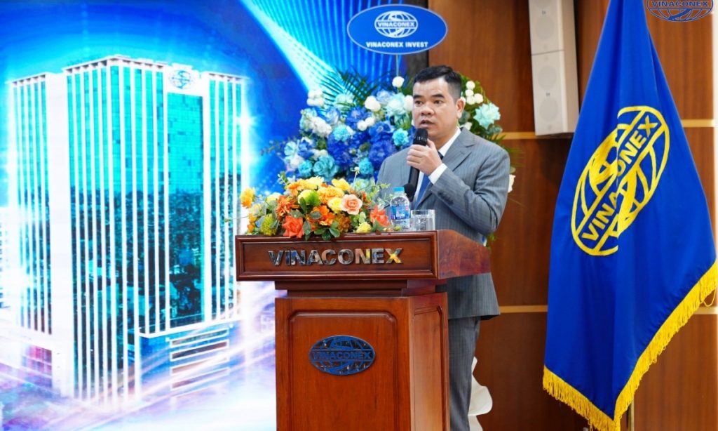 Người Vinaconex làm tổng giám đốc, thay mới HĐQT