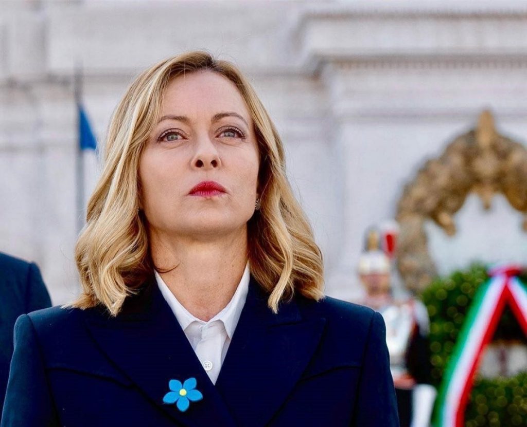 EU cần nối lại đối thoại với Nga