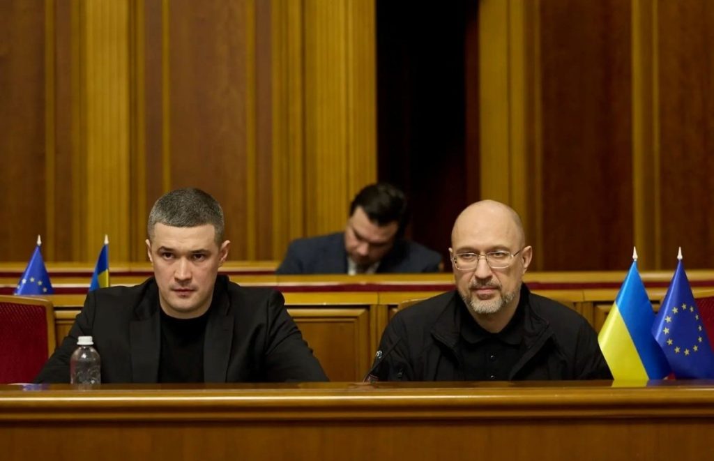 Quốc hội Ukraine phê chuẩn bãi nhiệm nhiều quan chức cấp cao