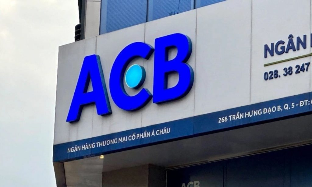 Em gái thành viên HĐQT ACB đăng ký bán 2,2 triệu cổ phiếu ngân hàng缩略图 Em gái thành viên HĐQT ACB đăng ký bán 2,2 triệu cổ phiếu ngân hàng