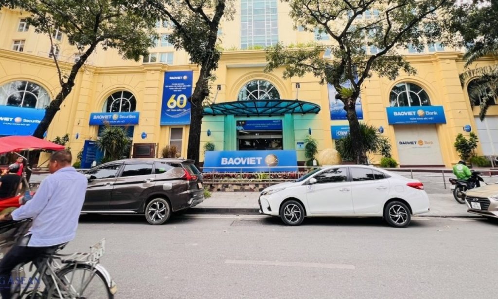 Thu dịch vụ tăng tích cực, BaoVietBank vẫn 'đi lùi' về lợi nhuận