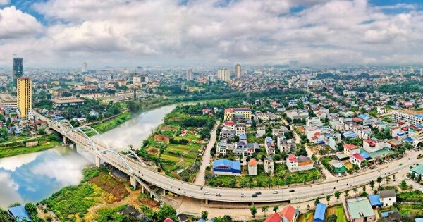 Thái Nguyên trao quyết định đầu tư, ghi nhớ đầu tư loạt dự án 4,3 tỷ USD