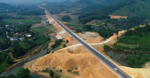 Nghiên cứu xây cao tốc Mộc Châu - Sơn La