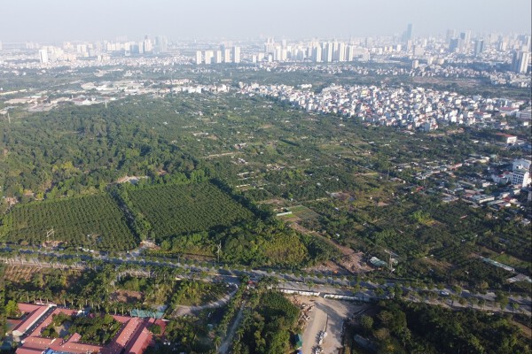 Cận cảnh khu vực đang xây dự án 2 tỷ USD của FPT ở phía tây Hà Nội