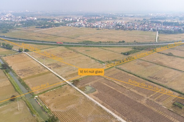 Cận cảnh nơi sắp xây nút giao của 3 nhánh cao tốc và đường dẫn lên cầu Tứ Liên ở Đông Anh