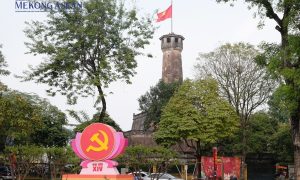 Hà Nội rực rỡ cờ hoa chào mừng Đại hội XIV của Đảng