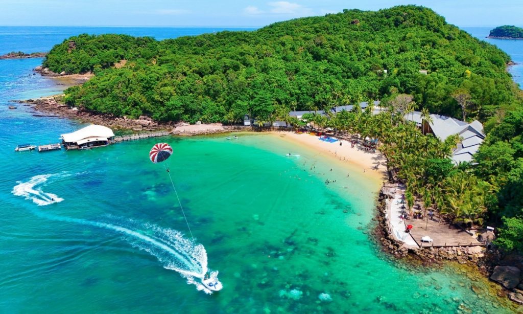 Phát triển Phú Quốc thành trung tâm kinh tế, dịch vụ tổng hợp tầm cỡ quốc tế缩略图 Phát triển Phú Quốc thành trung tâm kinh tế, dịch vụ tổng hợp tầm cỡ quốc tế