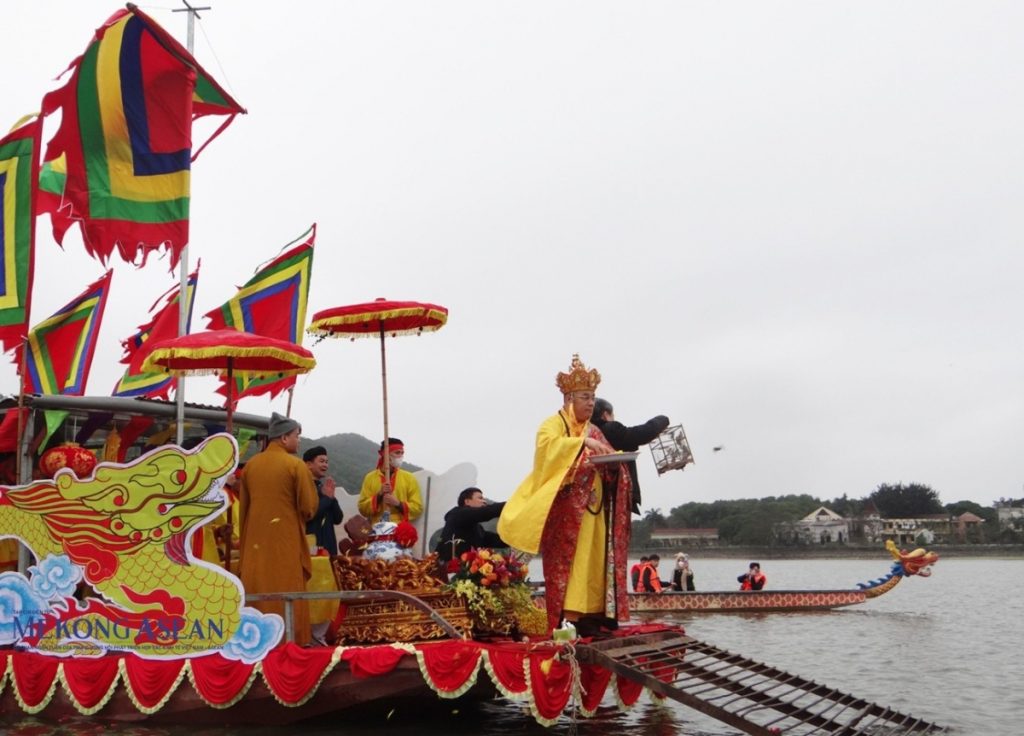 Đầu năm đến Hải Phòng trải nghiệm lễ hội mùa xuân Côn Sơn