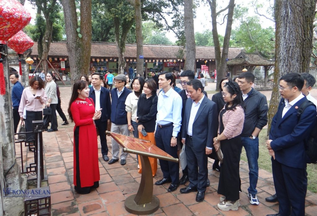 Nhiều điểm mới tại lễ hội mùa xuân Côn Sơn缩略图 Nhiều điểm mới tại lễ hội mùa xuân Côn Sơn