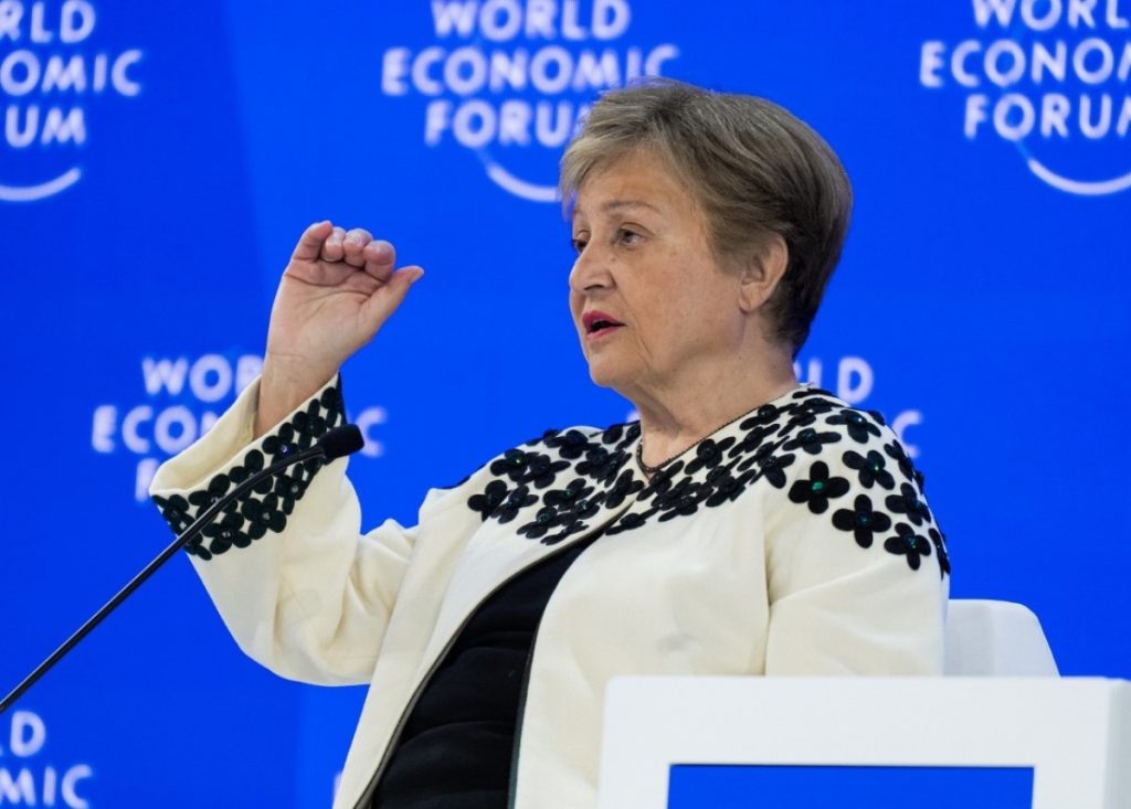 IMF phê duyệt khoản vay 8,1 tỷ USD cho Ukraine