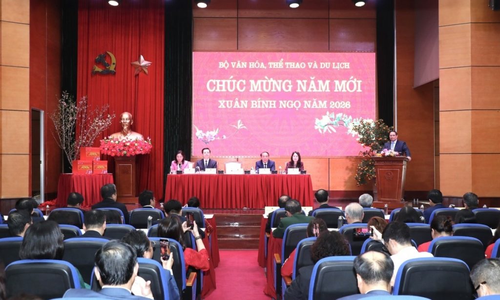 Thủ tướng gặp mặt trí thức, nghệ sỹ, nhà báo, vận động viên tiêu biểu nhân dịp năm mới缩略图 Thủ tướng gặp mặt trí thức, nghệ sỹ, nhà báo, vận động viên tiêu biểu nhân dịp năm mới