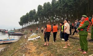 Đã tìm thấy 6 nạn nhân mất tích trong vụ lật tàu Hồ Thác Bà