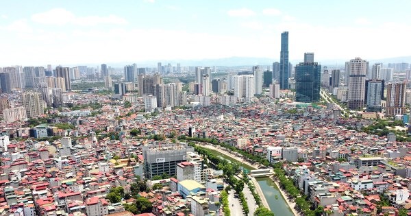 Bất động Hà Nội sẽ ra sao khi di dời hơn 860.000 dân cư nội thành?