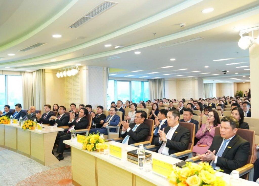 ‘Tam giác chiến lược’ của Nam A Bank cho hành trình xanh hóa VIFC