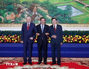 Việt Nam - Campuchia - Lào tiếp tục tăng cường đoàn kết