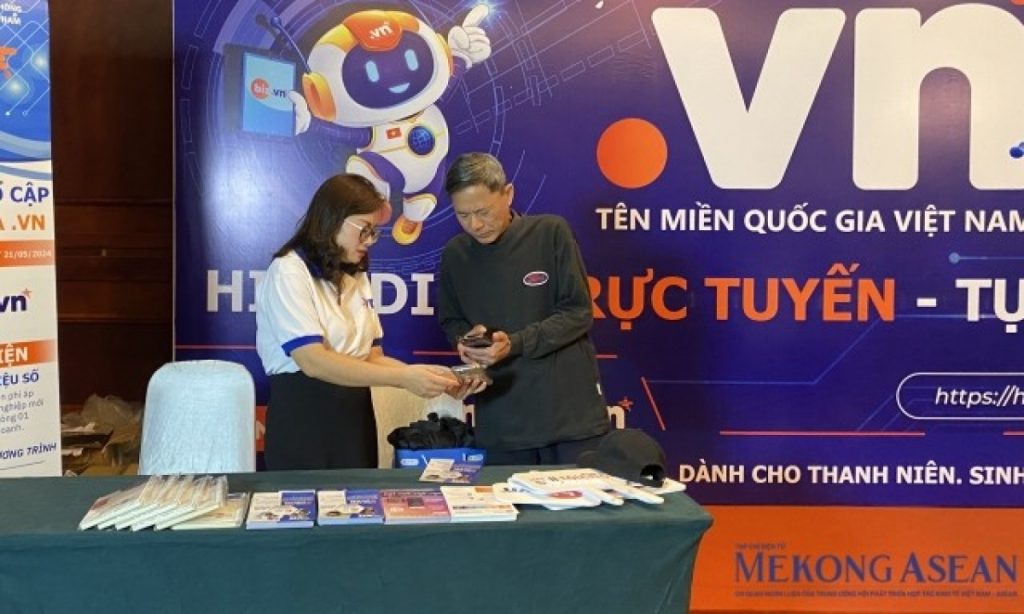 Lần đầu đấu giá 50 tên miền “.vn”, giá khởi điểm 10 triệu đồng缩略图 Lần đầu đấu giá 50 tên miền ".vn", giá khởi điểm 10 triệu đồng