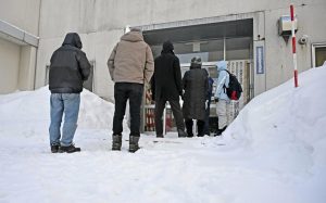 Tỷ lệ đi bầu thấp hơn kỳ trước