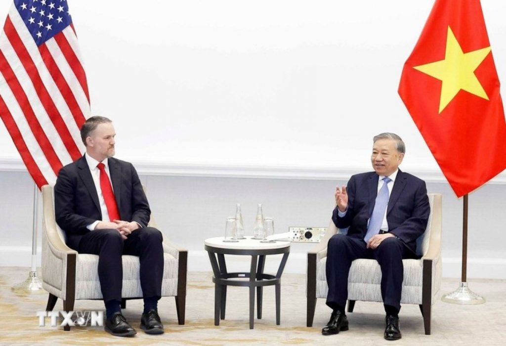 Tổng Bí thư Tô Lâm tiếp Trưởng đại diện Thương mại Mỹ Jamieson Greer缩略图 Tổng Bí thư Tô Lâm tiếp Trưởng đại diện Thương mại Mỹ Jamieson Greer