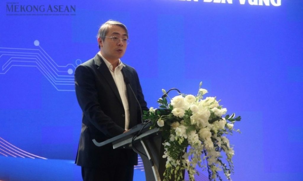 Làm rõ vai trò của mạng xã hội có hoạt động thương mại缩略图 Làm rõ vai trò của mạng xã hội có hoạt động thương mại