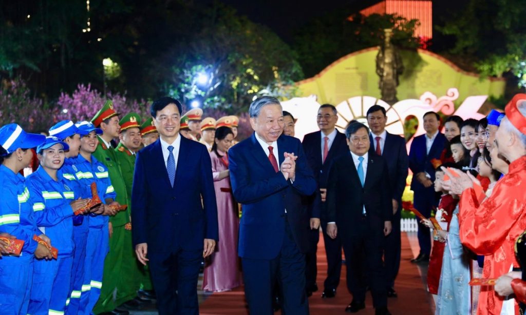 Tổng Bí thư Tô Lâm thăm, chúc Tết Đảng bộ, chính quyền và nhân dân Hà Nội缩略图 Tổng Bí thư Tô Lâm thăm, chúc Tết Đảng bộ, chính quyền và nhân dân Hà Nội